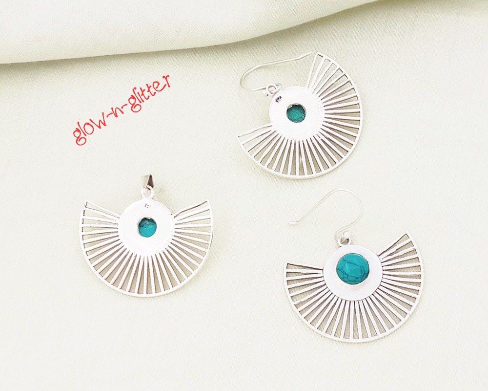 STERLING SILVER & TURQUOISE RAYS PENDANT EARRING SET - Image 3