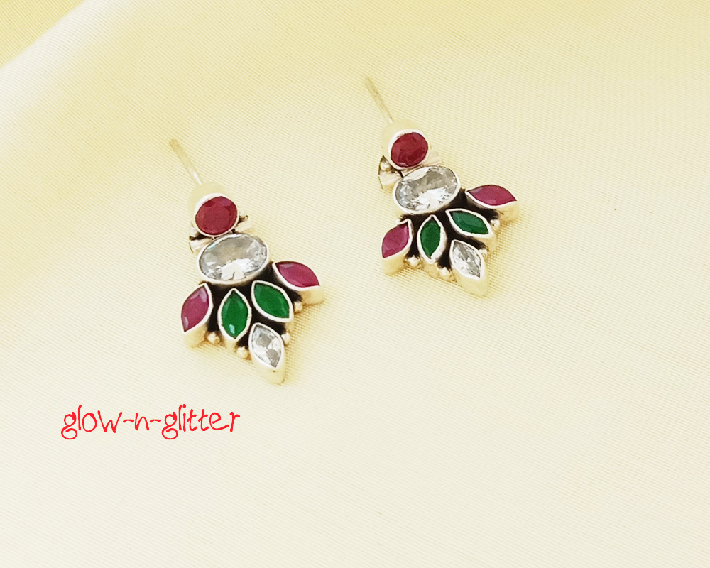 STERLING SILVER COLOUR SPRAY EARRINGS - Image 3