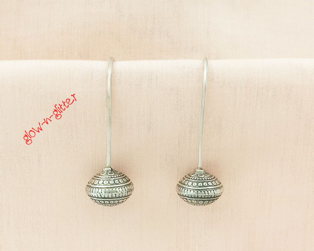 STERLING SILVER HOOK EARRINGS - Image 3