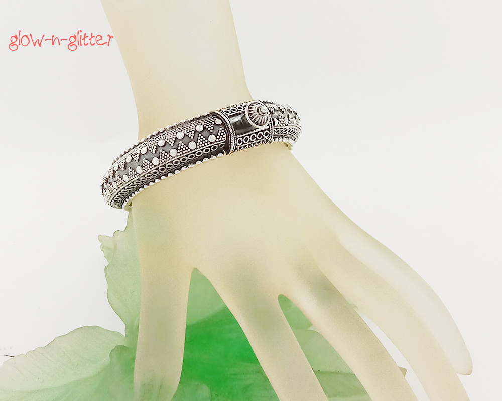STERLING SILVER STATEMENT BANGLE - Image 3