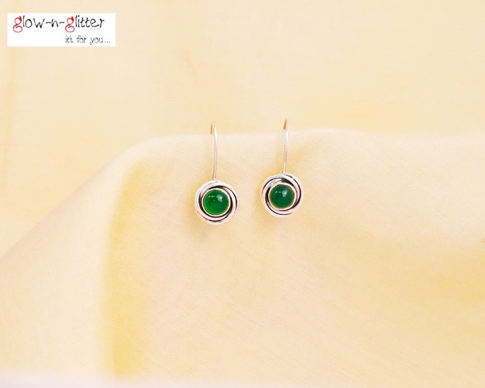 STERLING SILVER GREEN ONYX SWIRL EARRINGS - Image 3