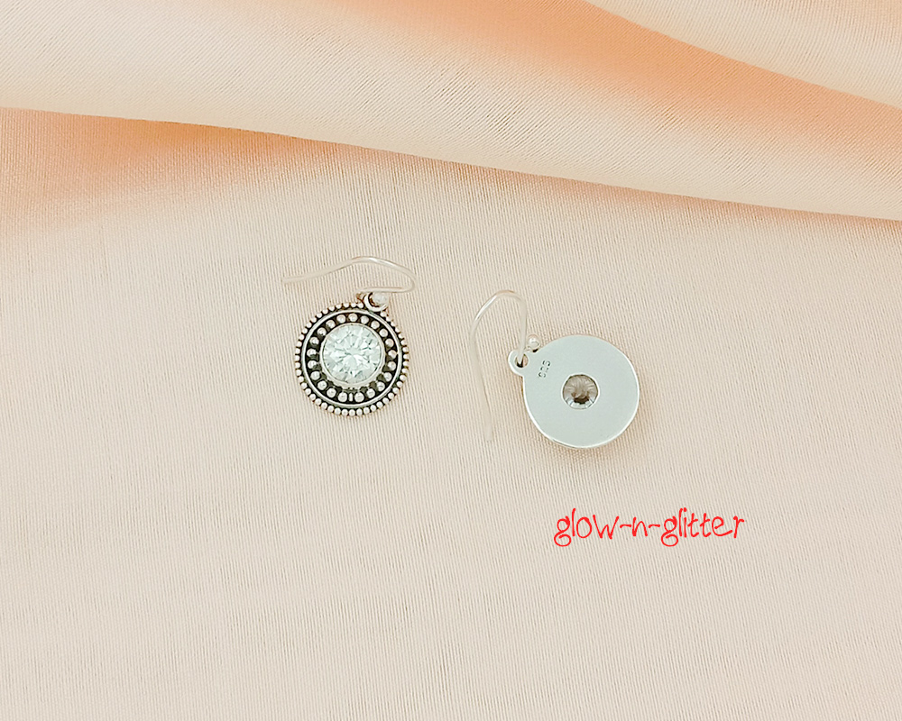 <span style="color: #808080;">STERLING SILVER & ZIRCON DOT EARRINGS </span> - Image 2
